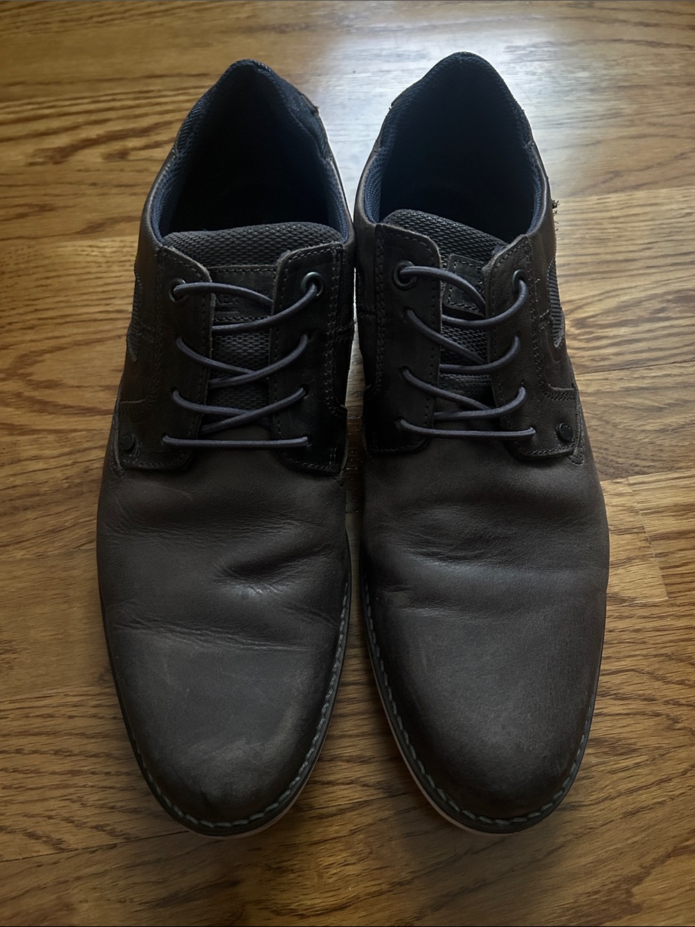 Men's Casual Lace-Up Shoes in Dark Gray